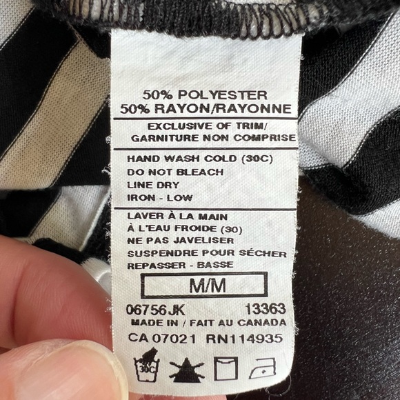 Poet EUC Striped Black and White Cowl Neck 3/4 Sleeve Jersey Tunic Blouse Size M - Picture 12 of 13